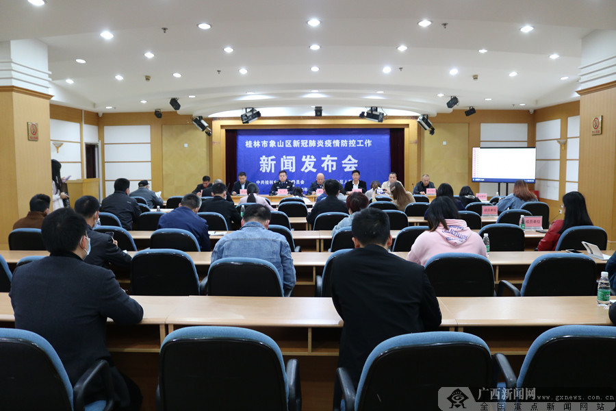 三行标题：让新闻回归简洁力量